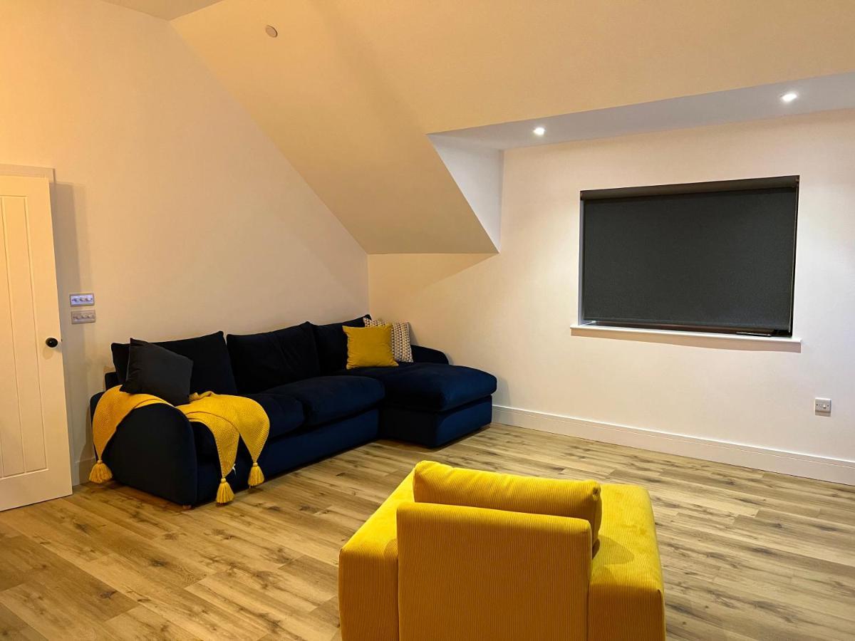 Apple Tree Apartment Hensol Dış mekan fotoğraf
